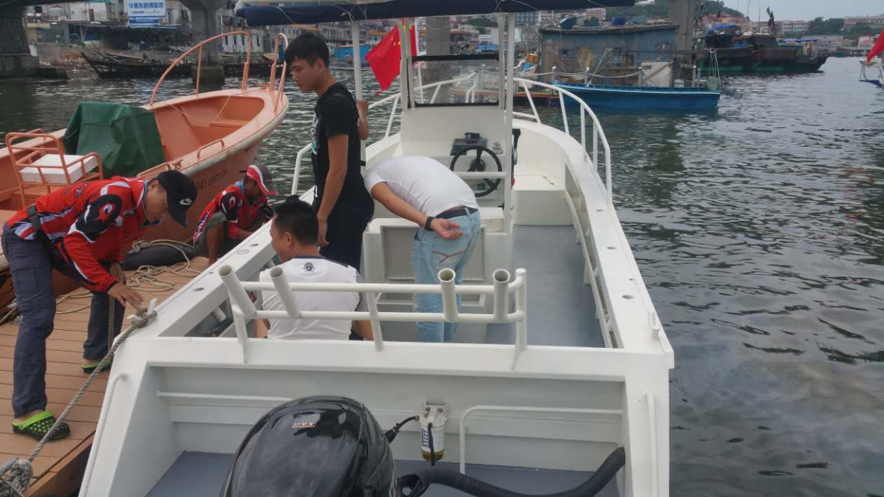 8.2米挑战者铝合金游艇